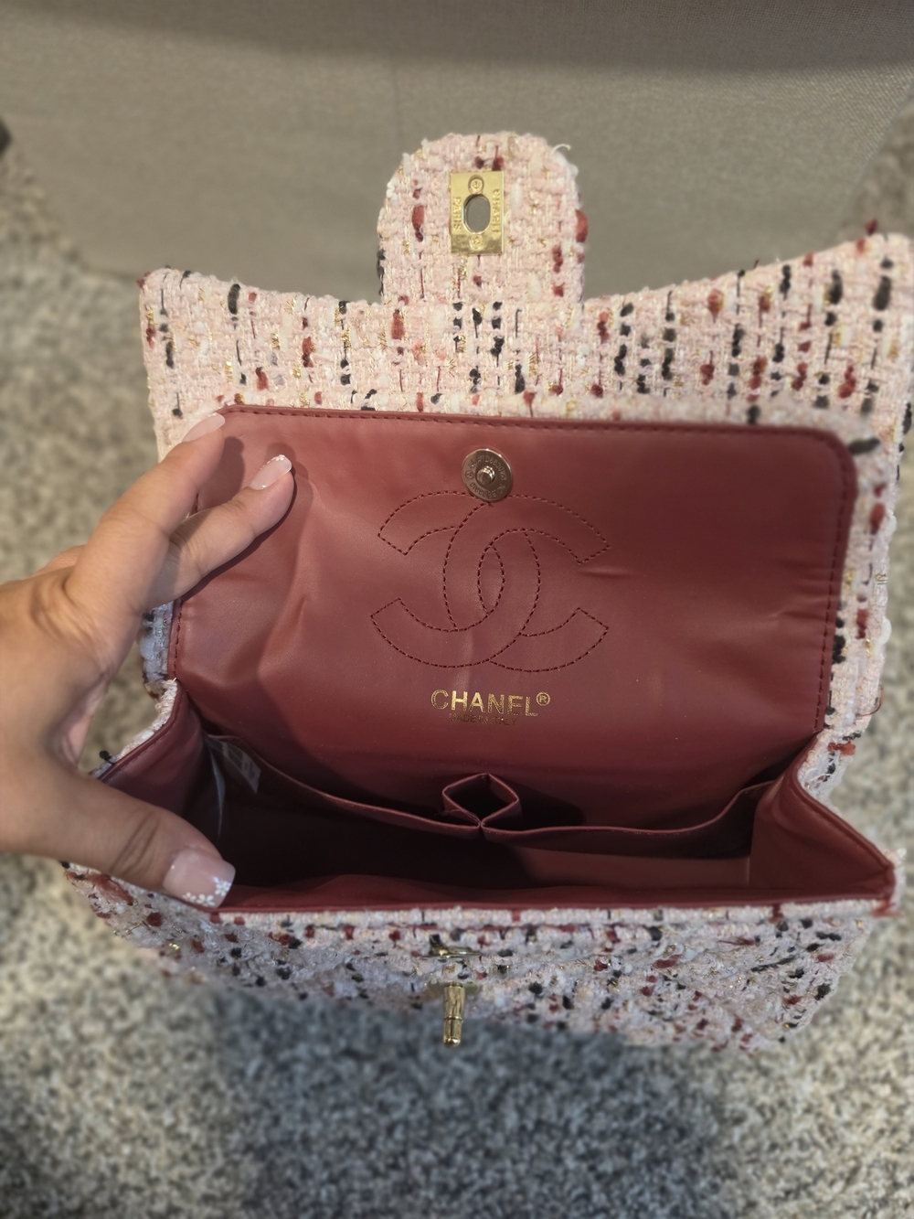 Unlisted Pink Purse - Picture 6 of 6
